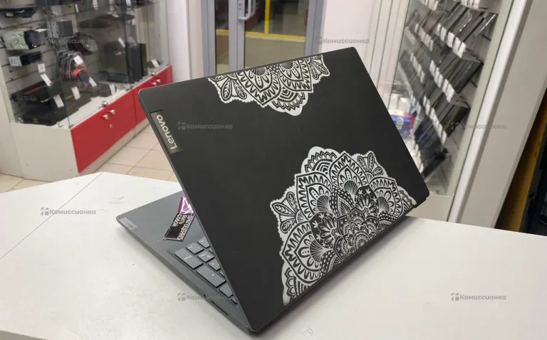 Ноутбук  Lenovo