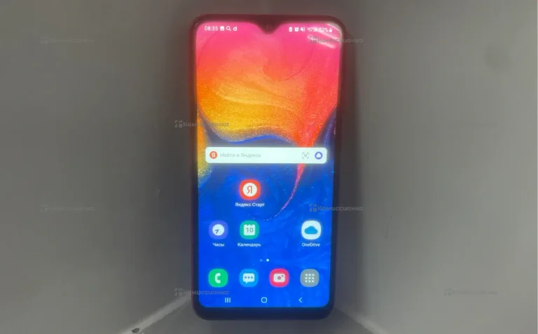 Samsung Galaxy A10 2/32 ГБ