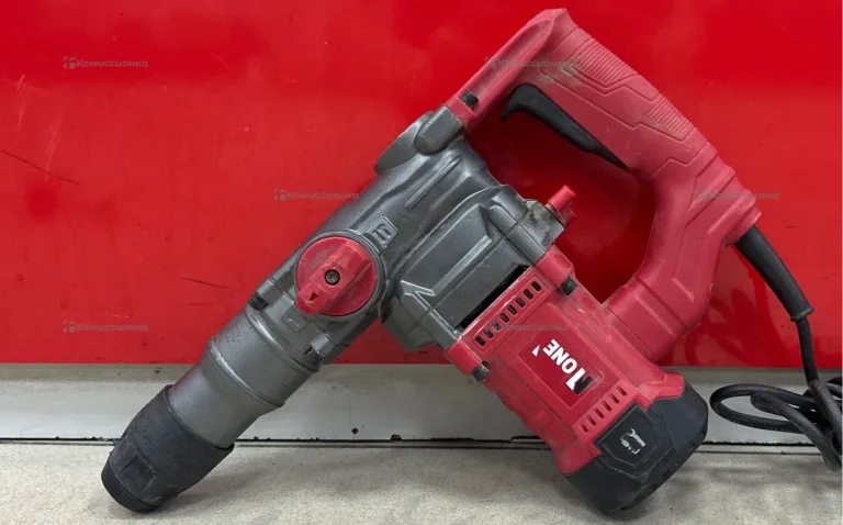 Перфоратор 1one EH1400/28-2