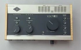 Звуковая карта Universal audio Volt 476