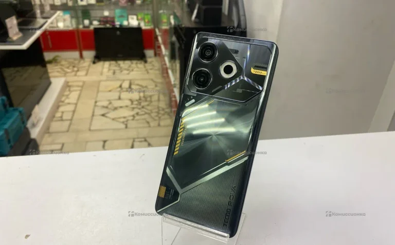Tecno Pova 6 Neo