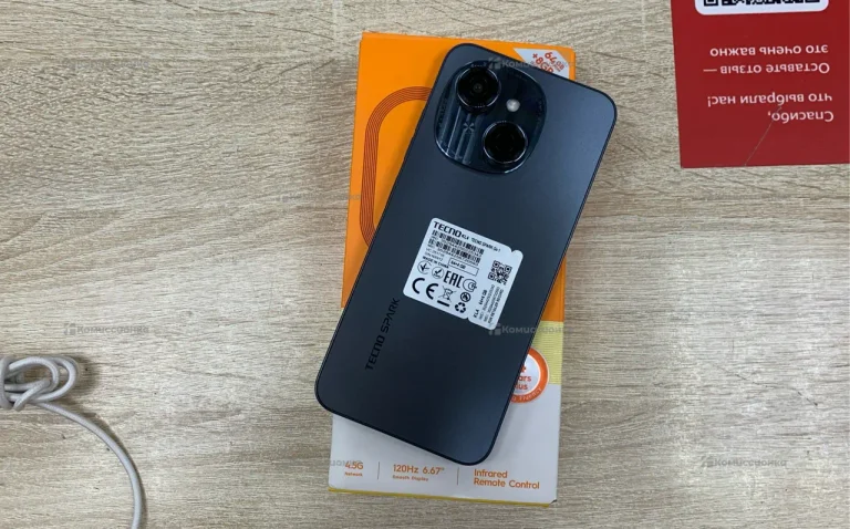 Tecno Spark Go 1 4/64 ГБ