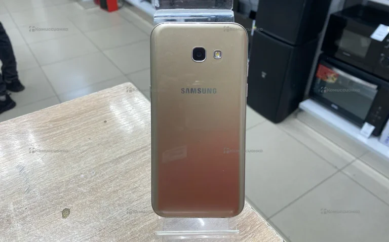 Samsung Galaxy A5 (2017) 3/32 ГБ