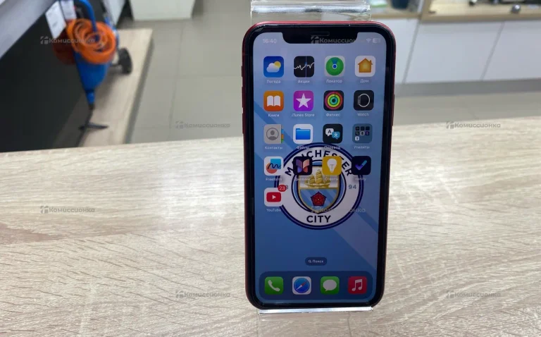 Apple iPhone XR 3/64 ГБ