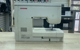 Купить Швейная машина QC1M б/у , в Екатеринбург Цена:11990рублей