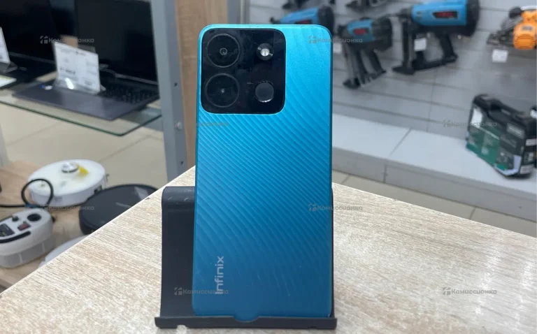Infinix Smart 7 Plus 3/64 ГБ