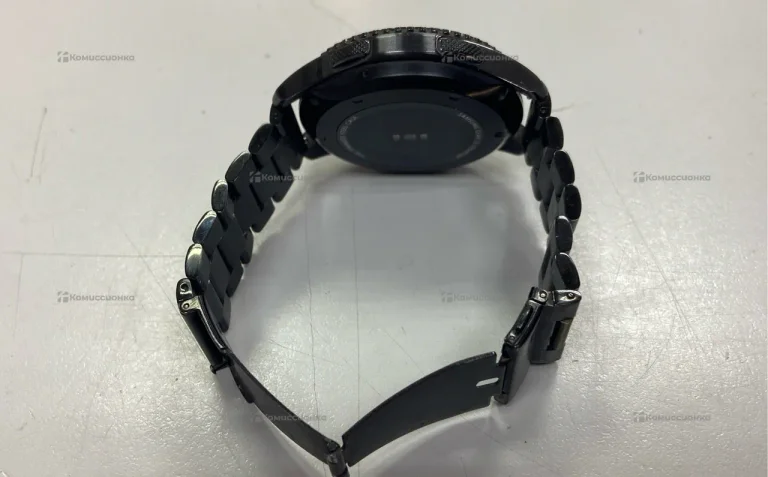 Часы  Samsung gear s3