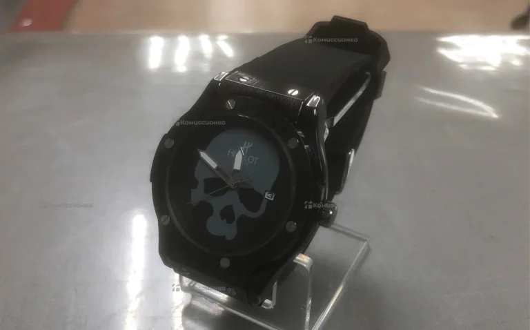 Часы  Hublot