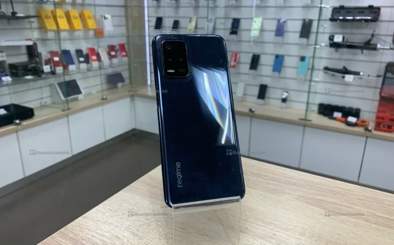 Realme 8 4/64 ГБ