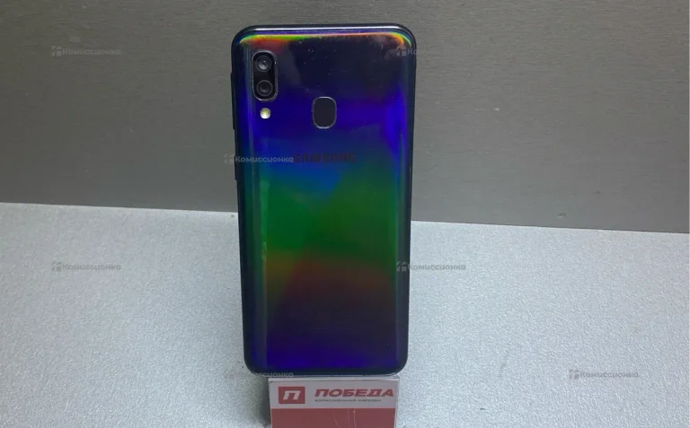 Samsung Galaxy A40 4/64 ГБ