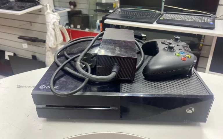 Приставка Xbox One S 500 ГБ