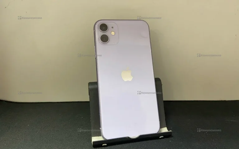 Apple iPhone 11 4/64 ГБ