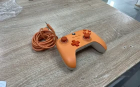 Геймпад 8BitDo 82CF