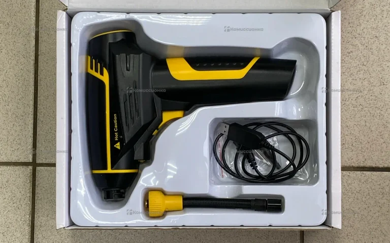 Автомобильный аккумуляторный компрессор