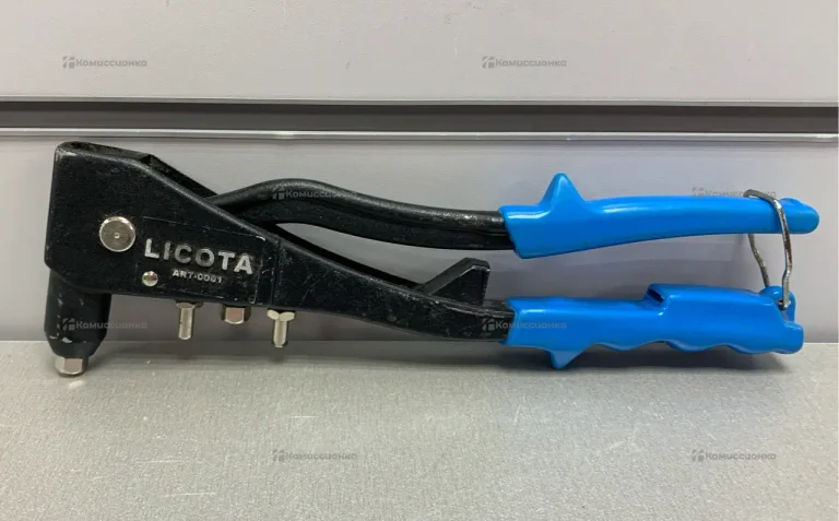 Клёпальник Licota ART-0001