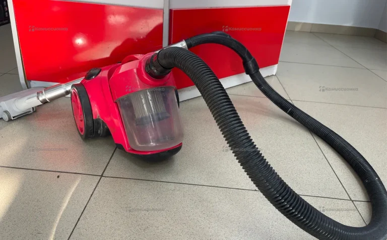 Пылесос  Supra VCS-1615