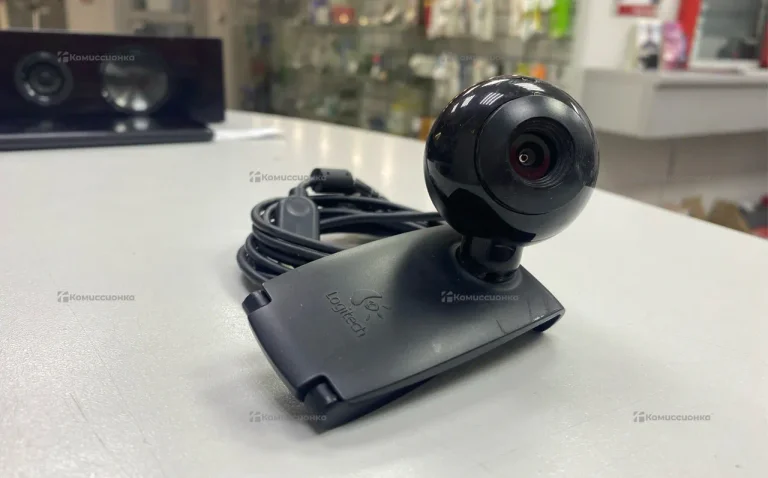 Веб-камера Logitech