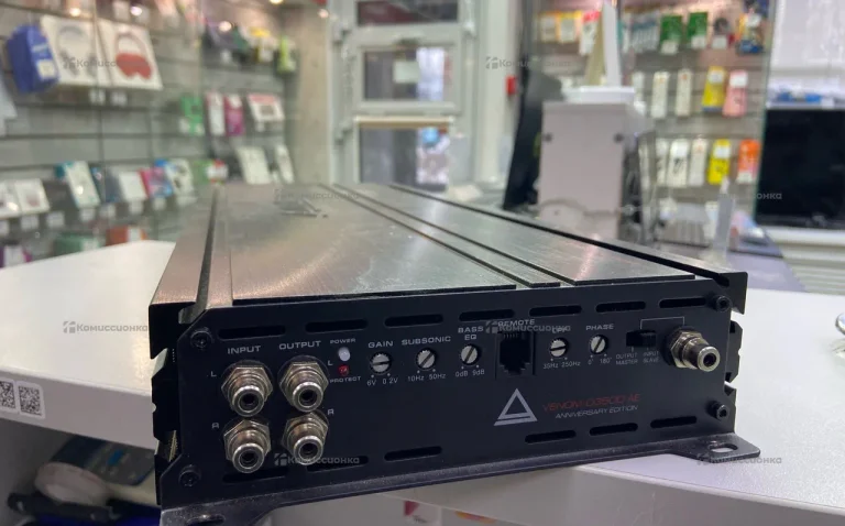 Усилитель  Aura Venom-D3500 AE