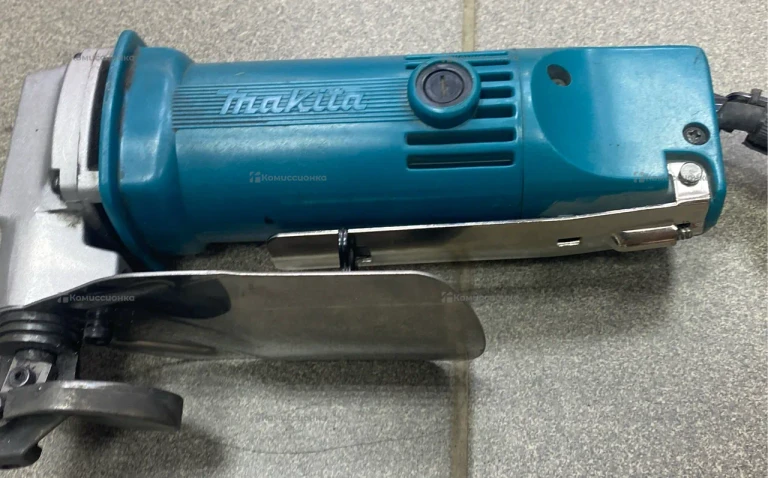 Ножницы Makita JS1600