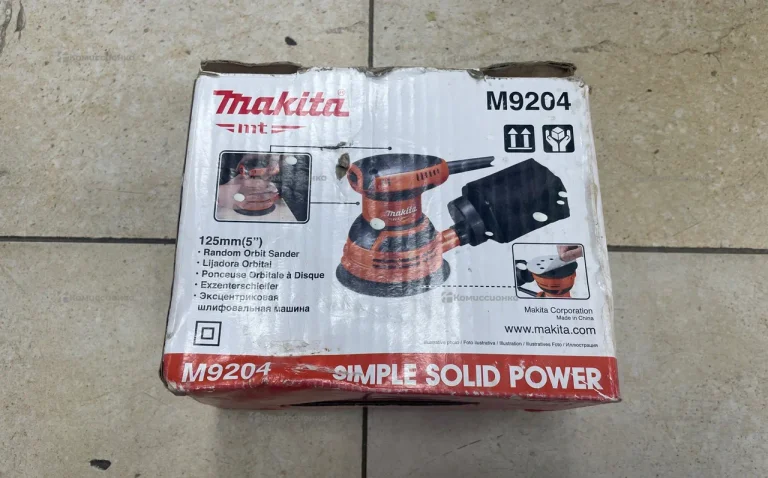 Эксцентриковая шлифмашина makita M9204