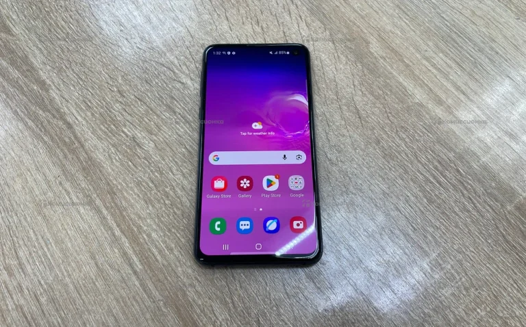 Samsung Galaxy S10e 6/128 ГБ