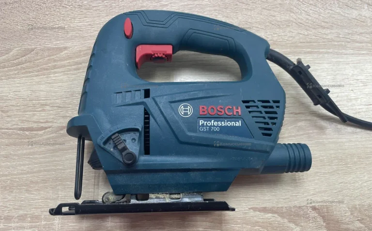 Bosch gst 700