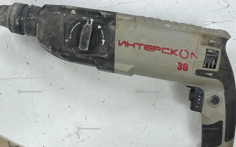 Перфоратор Ресанта П-30/900ЭР