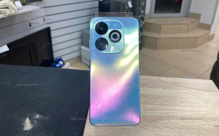 Infinix smart 8 pro 4/256Gb