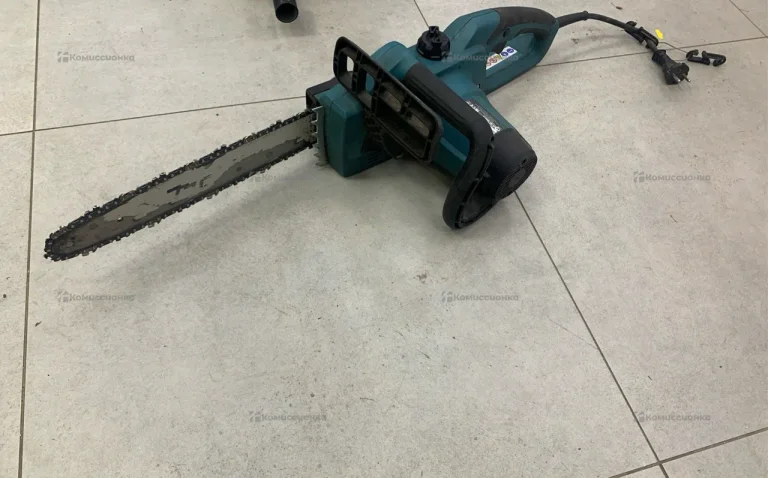 Цепная пила makita UC3541A