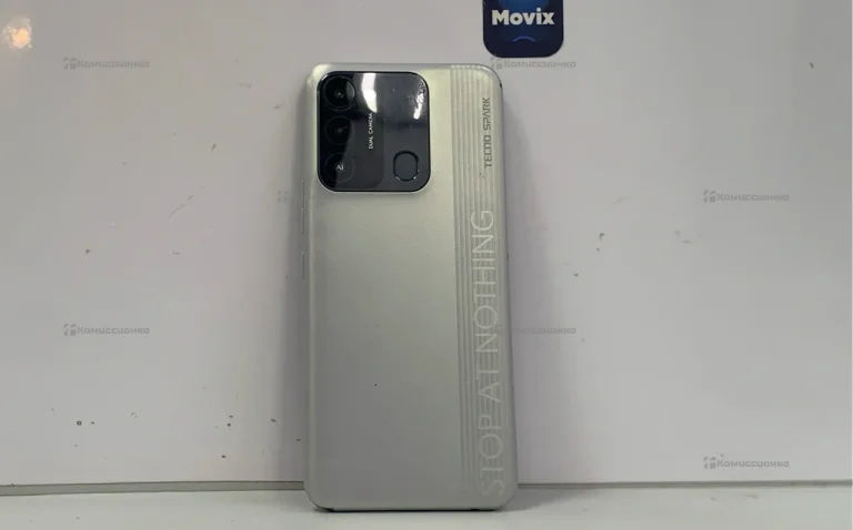 Tecno Spark 8C 4/64 ГБ