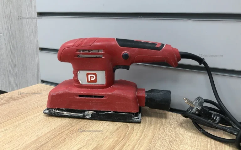 Вибрационная шлифмашина Performance Power PTSS135C