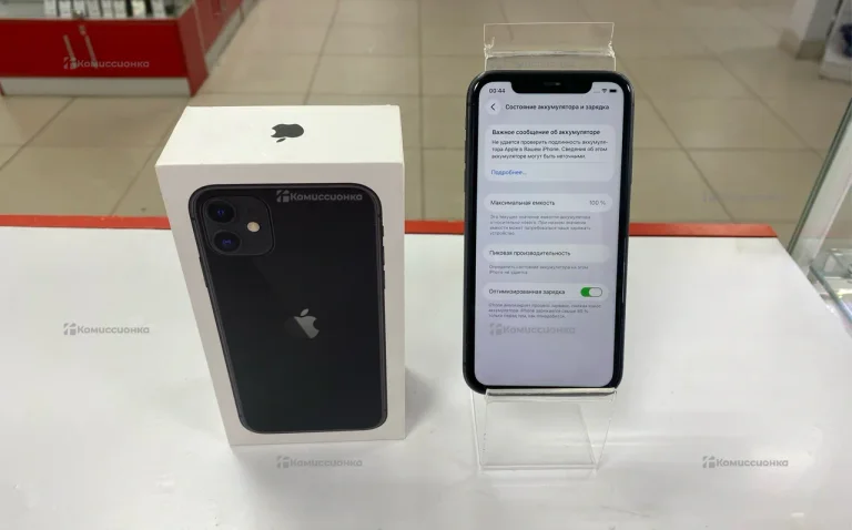 Apple iPhone 11 4/64 ГБ