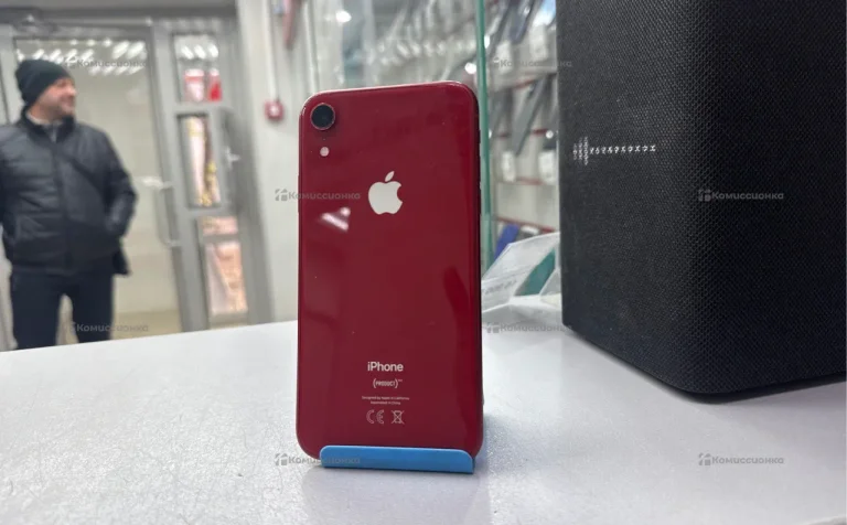 Apple iPhone XR 3/128 ГБ