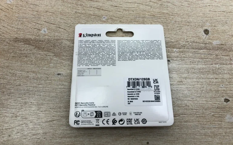 Память USB Flash 128gb Kingston