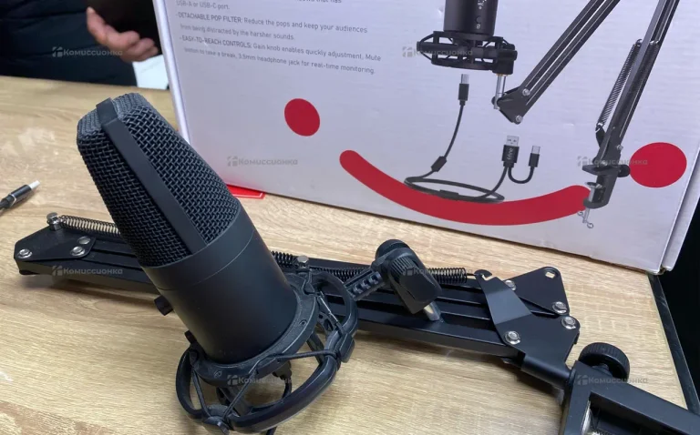 Микрофон Fifine T683