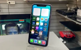 Apple iPhone 11 4/128 ГБ