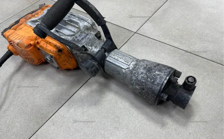 Отбойный молоток Вихрь ОМ-1750Э