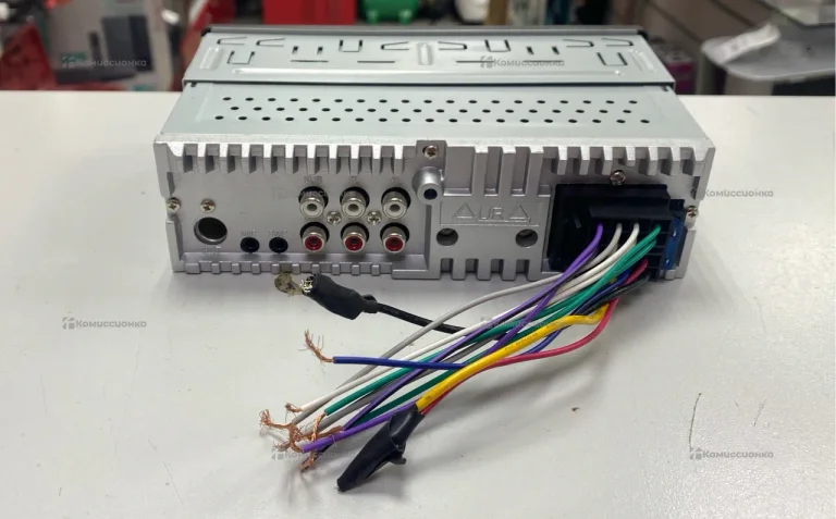 Автомагнитола Aura 79dsp