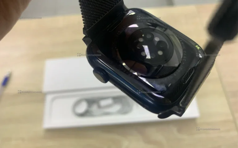 Часы  Apple Watch 8 45MM