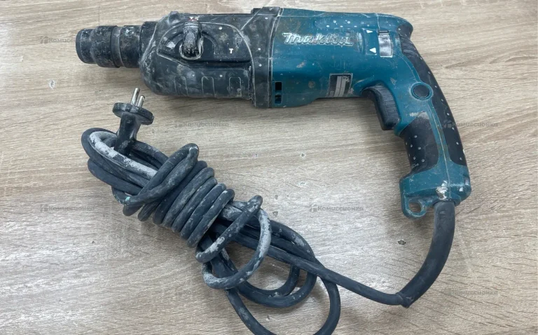Перфоратор makita HR2470
