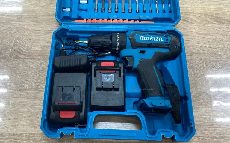 Аккумуляторный шуруповерт makita rep