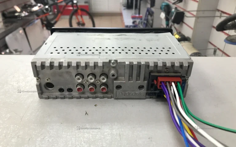 Автомагнитола  PROLOGY CMD-330