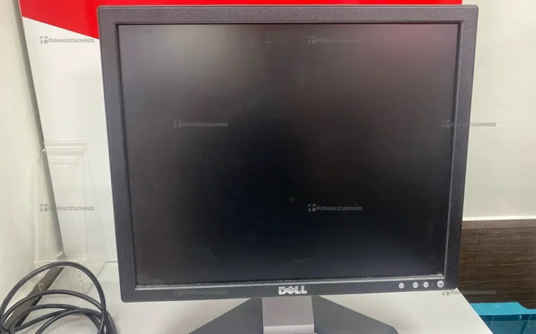 Монитор Dell rev a02