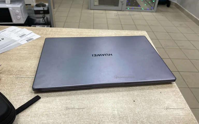 Ноутбук Huawei MateBook D15