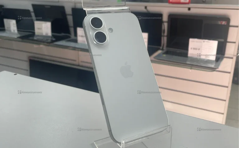 Apple iPhone 16 8/256 ГБ