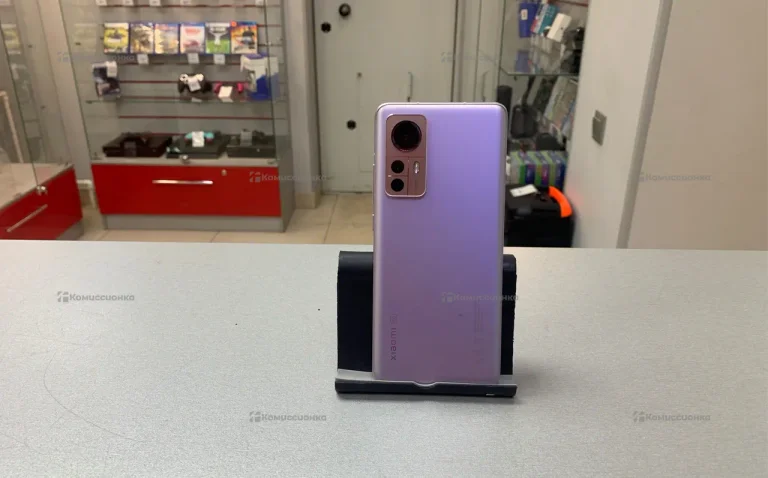 Xiaomi 12 8/128 ГБ