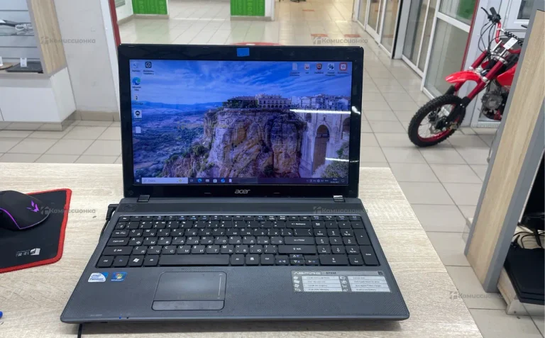 Ноутбук  Acer aspire 5733Z