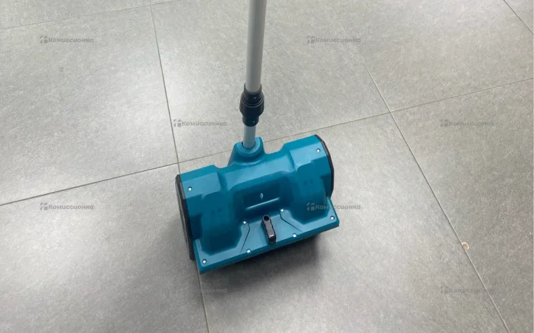 Снегоуборщик аккумуляторный