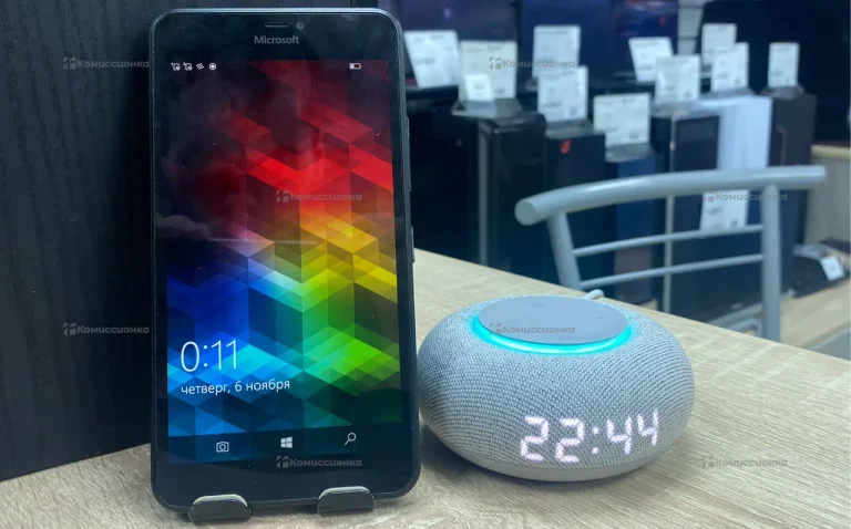 Microsoft Lumia 640 XL Dual SIM 1/8 ГБ