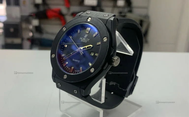 Часы  hublot